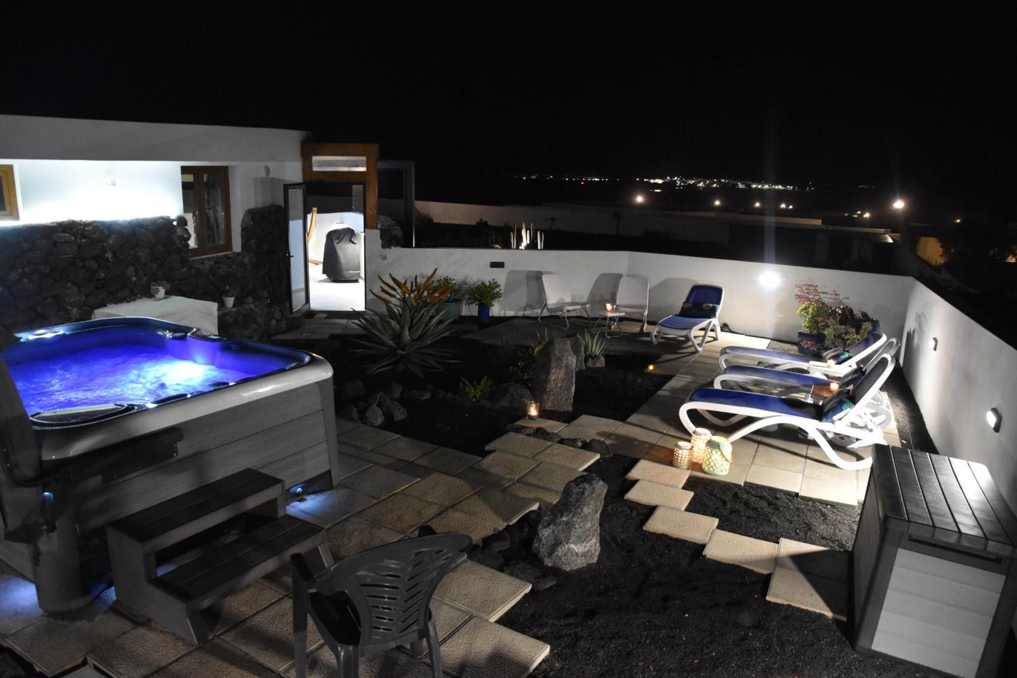 La Belle Vie Villa Famara Bagian luar foto